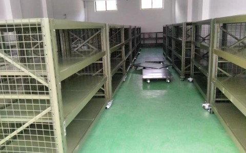 某部队带网移动货架案例