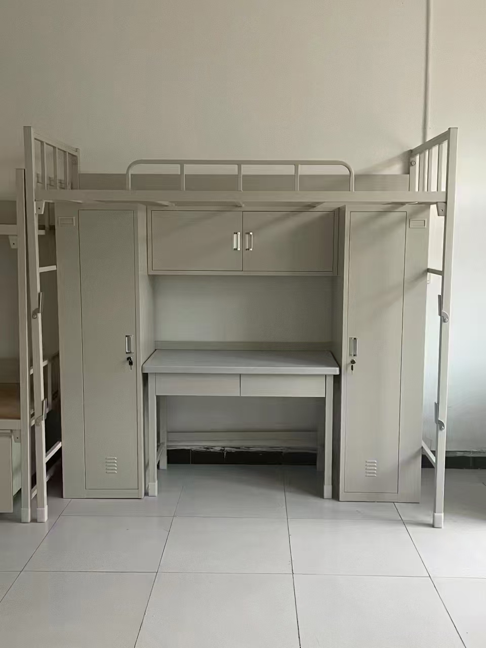某部队宿舍上下双层制式营具床案例 - 制式营具床,营具床,双层床